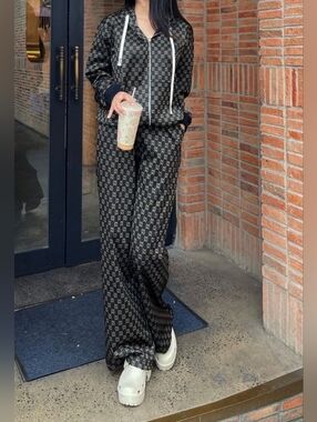 2pcs Black Patterned Tracksuits Jogger Set